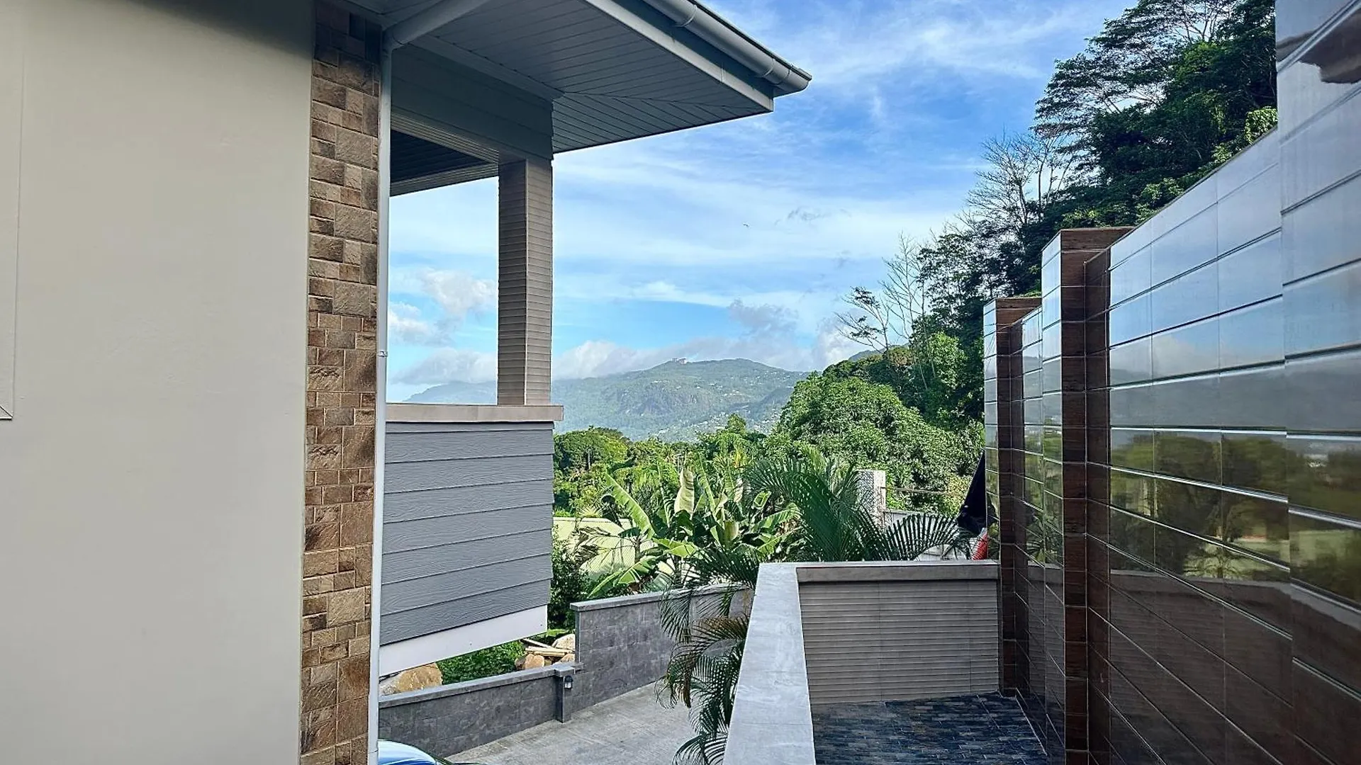 Shab Apartment De Quincey Village 0*,